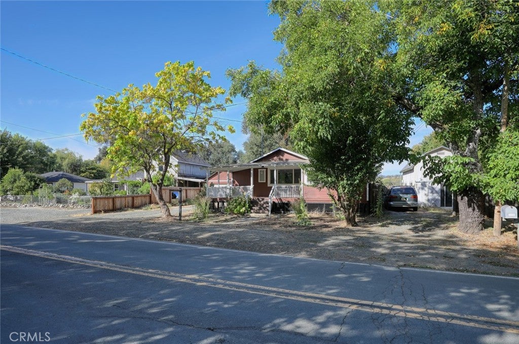 9695 Main