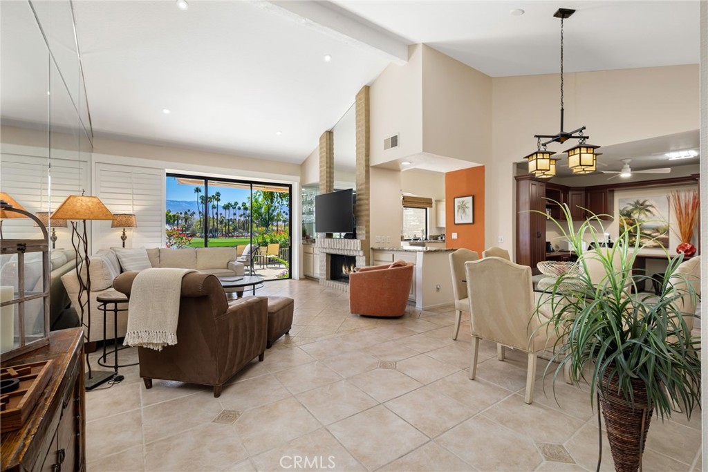 The Lakes Country Club (32429) - Residential
