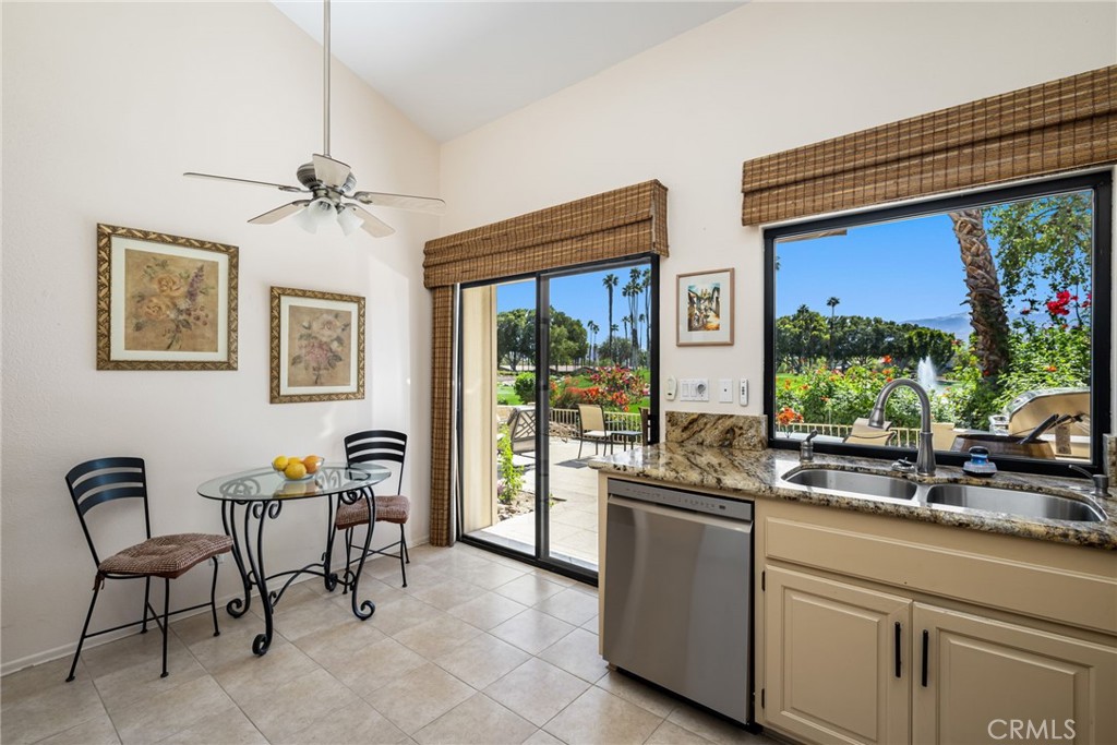 The Lakes Country Club (32429) - Residential
