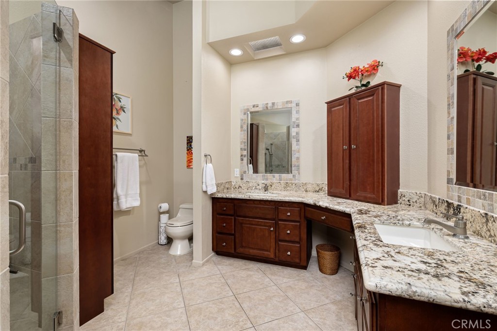 The Lakes Country Club (32429) - Residential