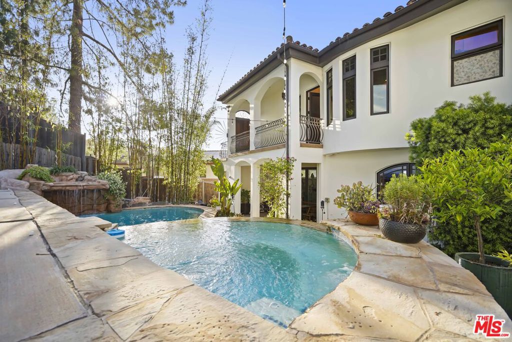 10940 Terryview Drive