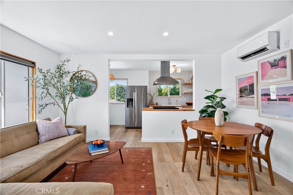 2135 Bellevue AVE 12, Los Angeles CA 90026