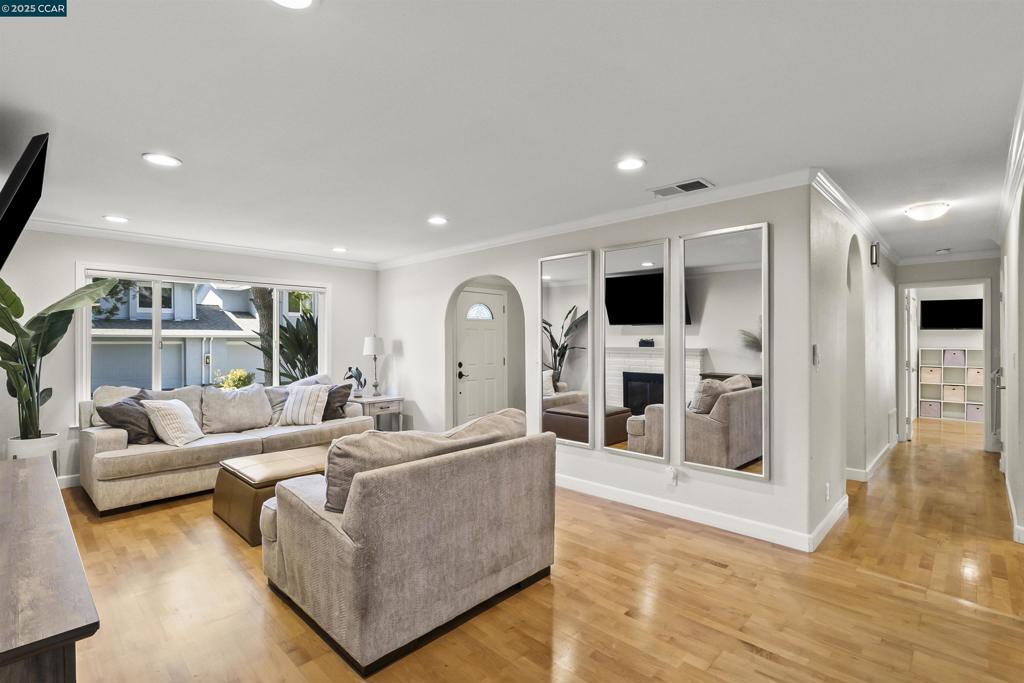 FOUNTAINHEAD - Residential