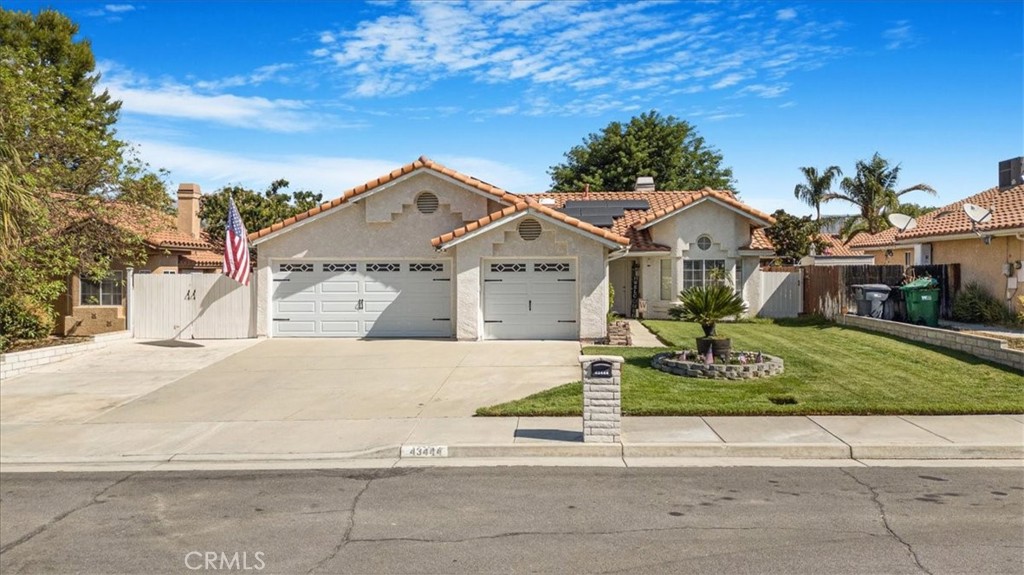 Charming Move-In Ready Home in Valle Vista
Welcome to this single-story 3-bedroom, 2-bath home with 1,567 sq ft of comfortable living space on a spacious 7,405 sq ft lot. Built in 1989, it offers an open floor plan with vaulted ceilings, a cozy two-way fireplace, and plenty of natural light.
The kitchen features granite counters, stainless appliances, and a breakfast bar, flowing into the dining and living areas—perfect for gatherings. The master suite includes dual sinks and mirrored wardrobes, while all bedrooms are on the main level with central heating/cooling and ceiling fans.
Enjoy tile flooring in high-traffic areas, soft carpet in bedrooms, and a covered patio overlooking the backyard with mountain views and an above-ground spa. A 3-car garage, RV parking with hookups, and a wide driveway add convenience.
Located in desirable Valle Vista, close to schools, parks, shopping, and with easy freeway access.