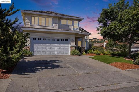 184 Montego Dr Hercules CA 94547