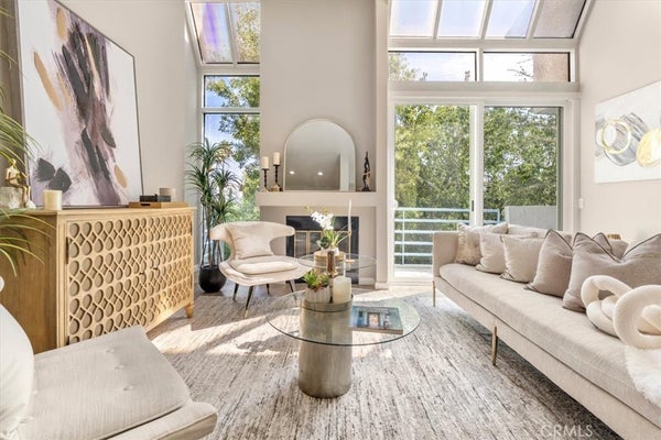 5151 BALBOA BLVD UNIT 303, ENCINO, CA 91316 - Image d63f7543ffcc82fa0e149beea7768b82/2241523867