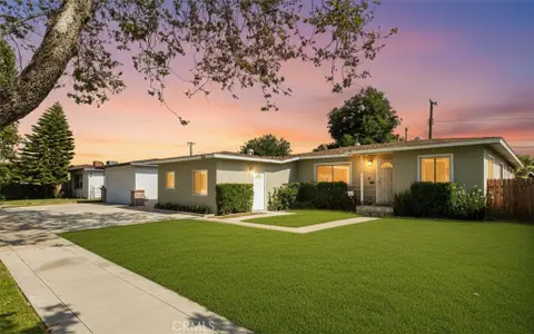 1200 W Sycamore Ave, Orange, CA 92868 - MLS#: OC26123616