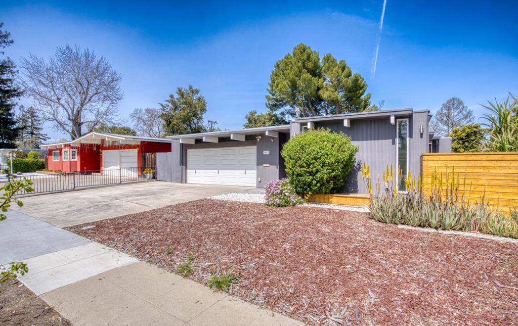 6087 Bollinger Road