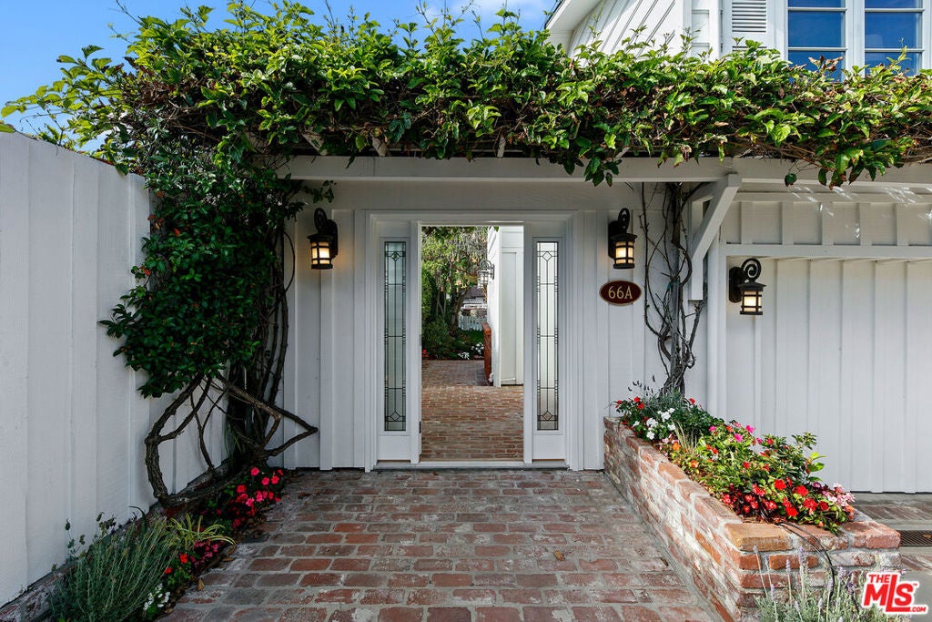 23561 Malibu Colony Road 66A, Malibu CA 90265