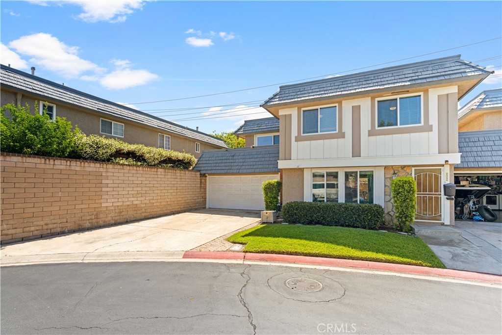 25252 Crocker