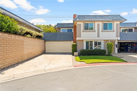 25252 Crocker Lake Forest CA 92630