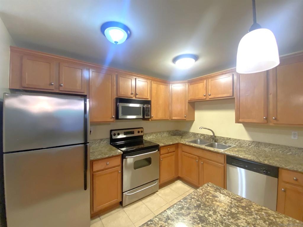 4501 Collwood 5