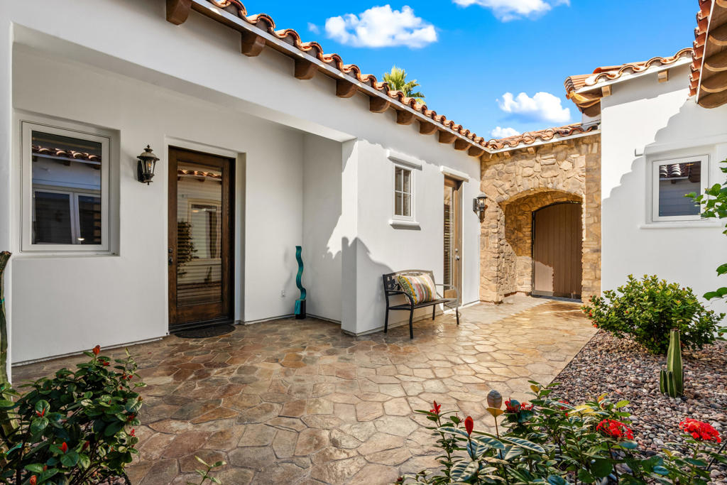 The Palms - Residential