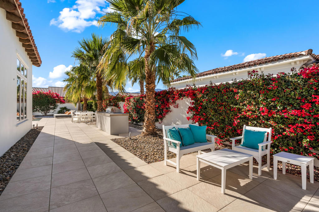 The Palms - Residential