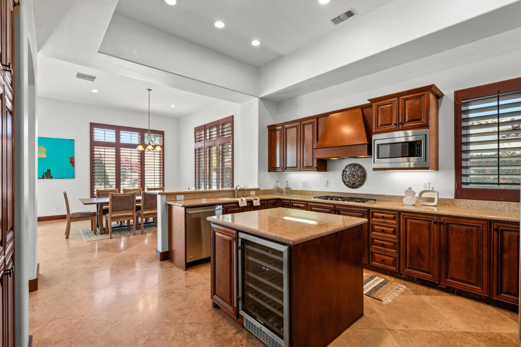 The Palms - Residential