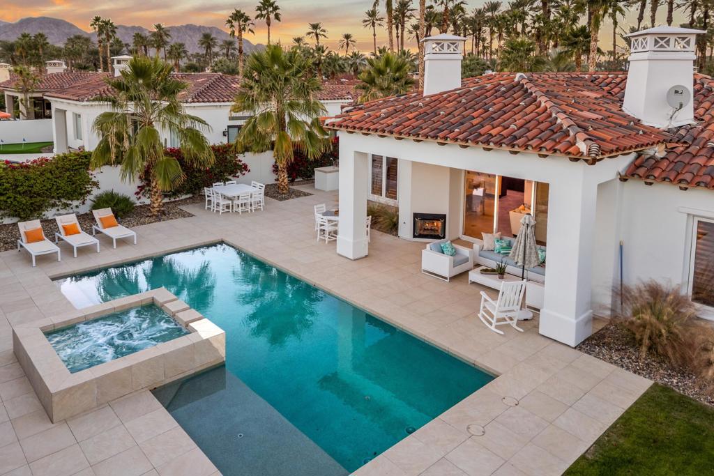 The Palms - Residential