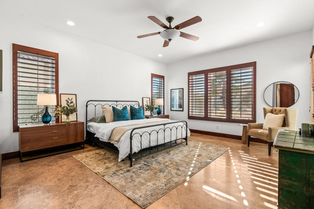 The Palms - Residential