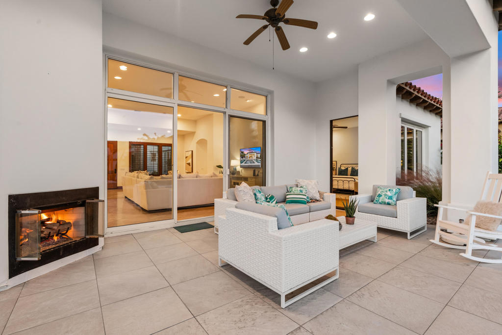 The Palms - Residential