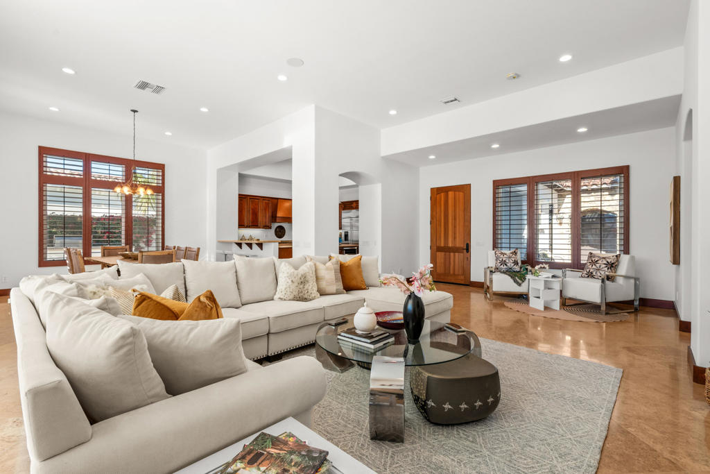 The Palms - Residential