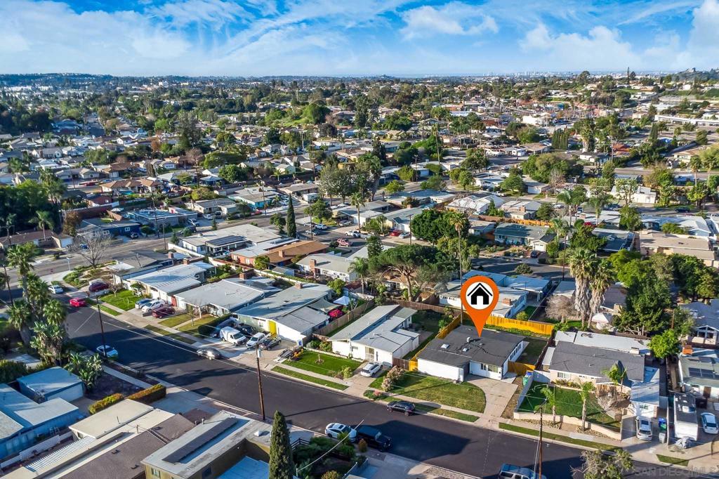 6252 Lake Albano Ave