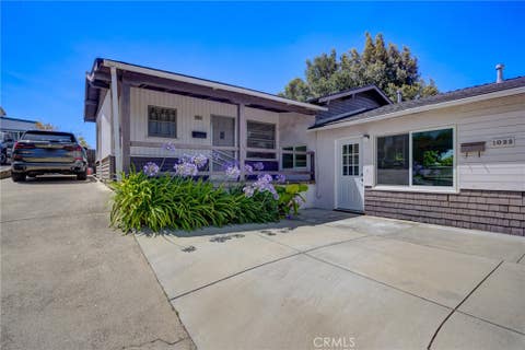Tiny photo for 1023 Walnut Street, San Luis Obispo, CA 93401 (MLS # SC26128081)