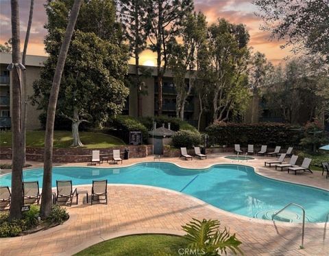 Photo of 576 N Bellflower Boulevard #236, Long Beach, CA 90814 (MLS # PW26034346)