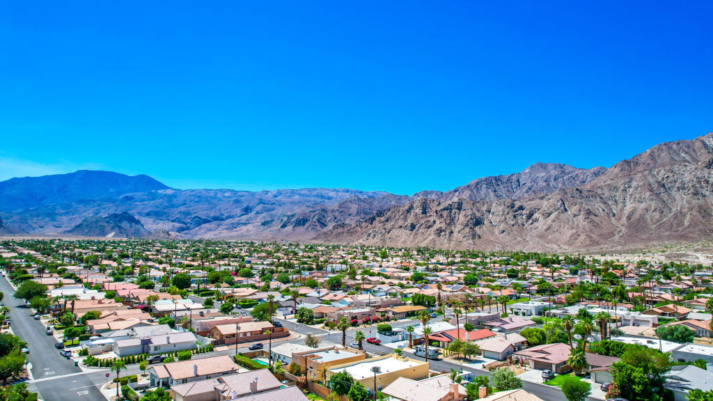 La Quinta Cove - Residential