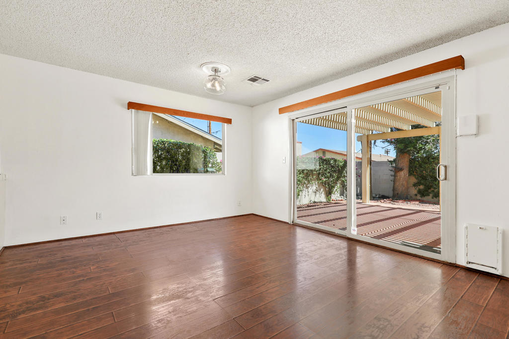 La Quinta Cove - Residential