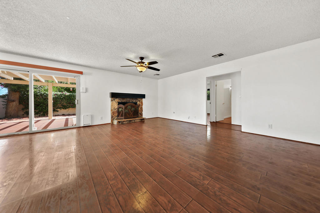 La Quinta Cove - Residential