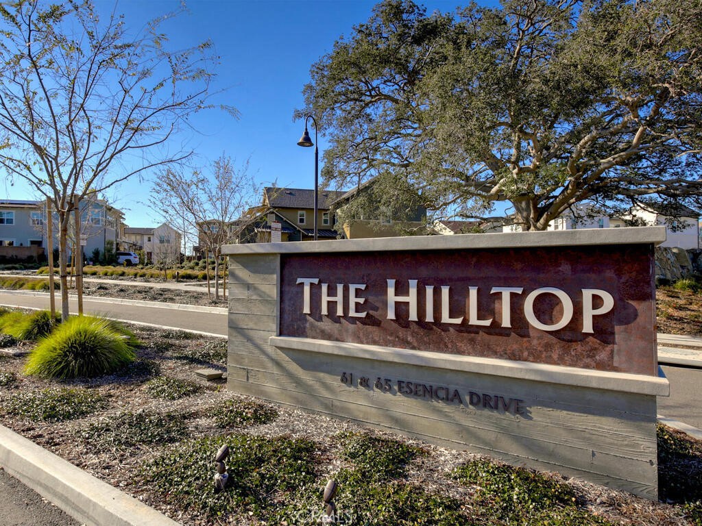 Iris (ESIRIS) - Residential Lease