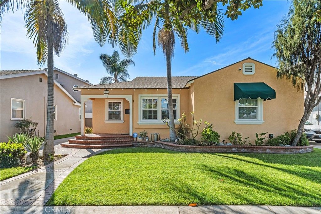 Photo of 5919 Bellflower Boulevard, Lakewood, CA 90713 (MLS # PW26063045)