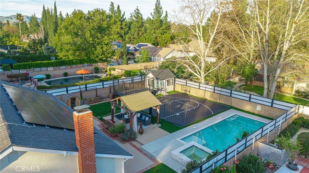Photo of 8310 Faust Avenue, West Hills, CA 91304 (MLS # SR26041417)