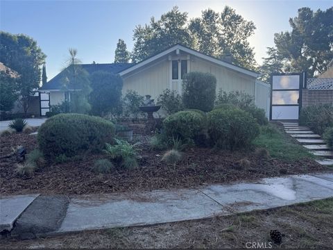 8310 Faust West Hills CA 91304