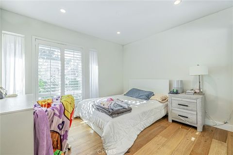 Tiny photo for 8310 Faust Avenue, West Hills, CA 91304 (MLS # SR26041417)