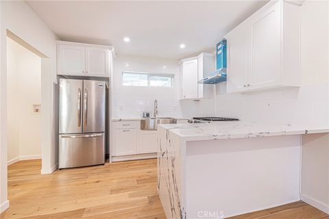 Tiny photo for 8310 Faust Avenue, West Hills, CA 91304 (MLS # SR26041417)