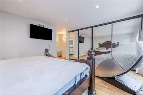 Tiny photo for 8310 Faust Avenue, West Hills, CA 91304 (MLS # SR26041417)