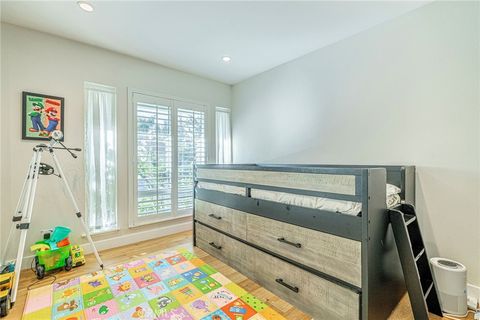 Tiny photo for 8310 Faust Avenue, West Hills, CA 91304 (MLS # SR26041417)