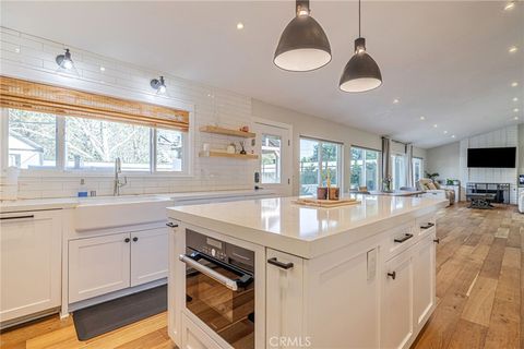 Tiny photo for 8310 Faust Avenue, West Hills, CA 91304 (MLS # SR26041417)