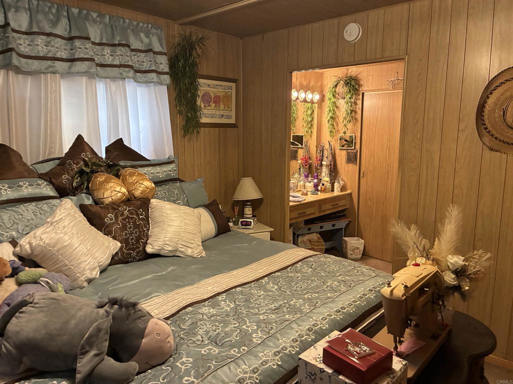 525 W El Norte Parkway 38