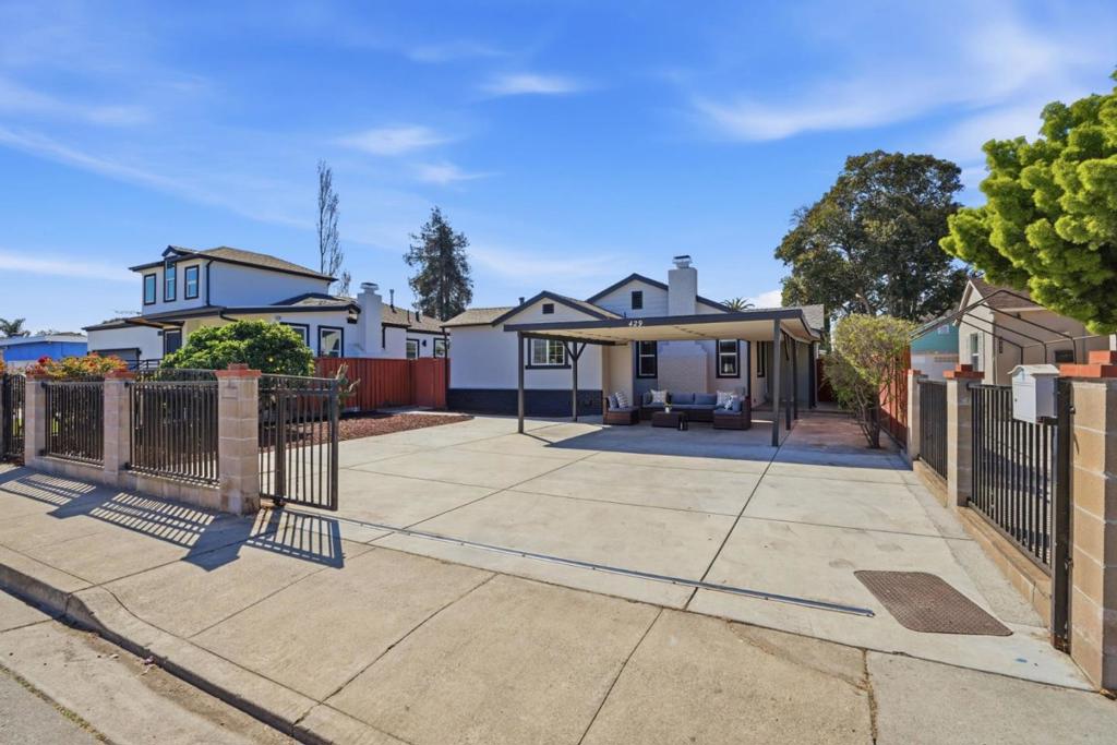 429 Daisy Lane