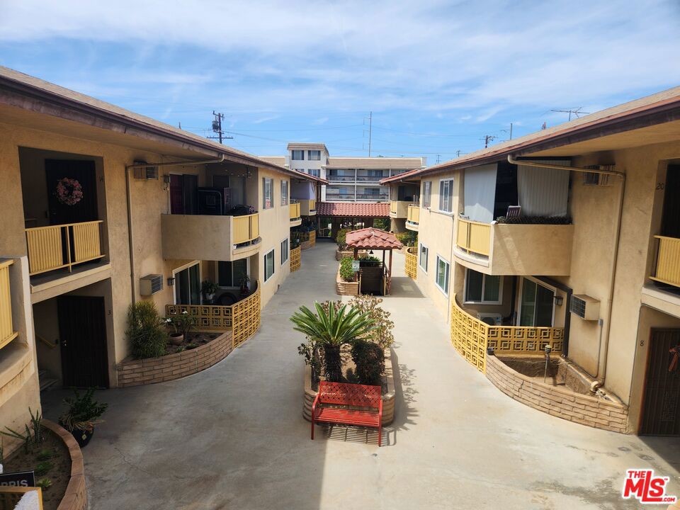 540 Evergreen Street 17