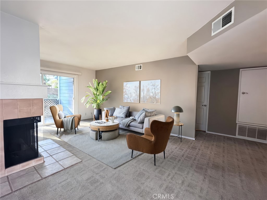 23 Hollyhock Lane 226