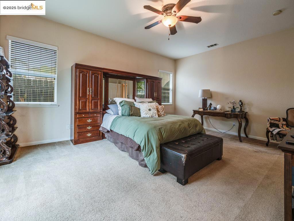 OAKLEY - Residential