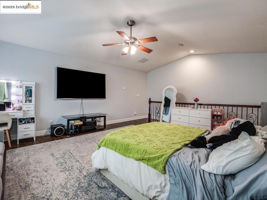 OAKLEY - Residential