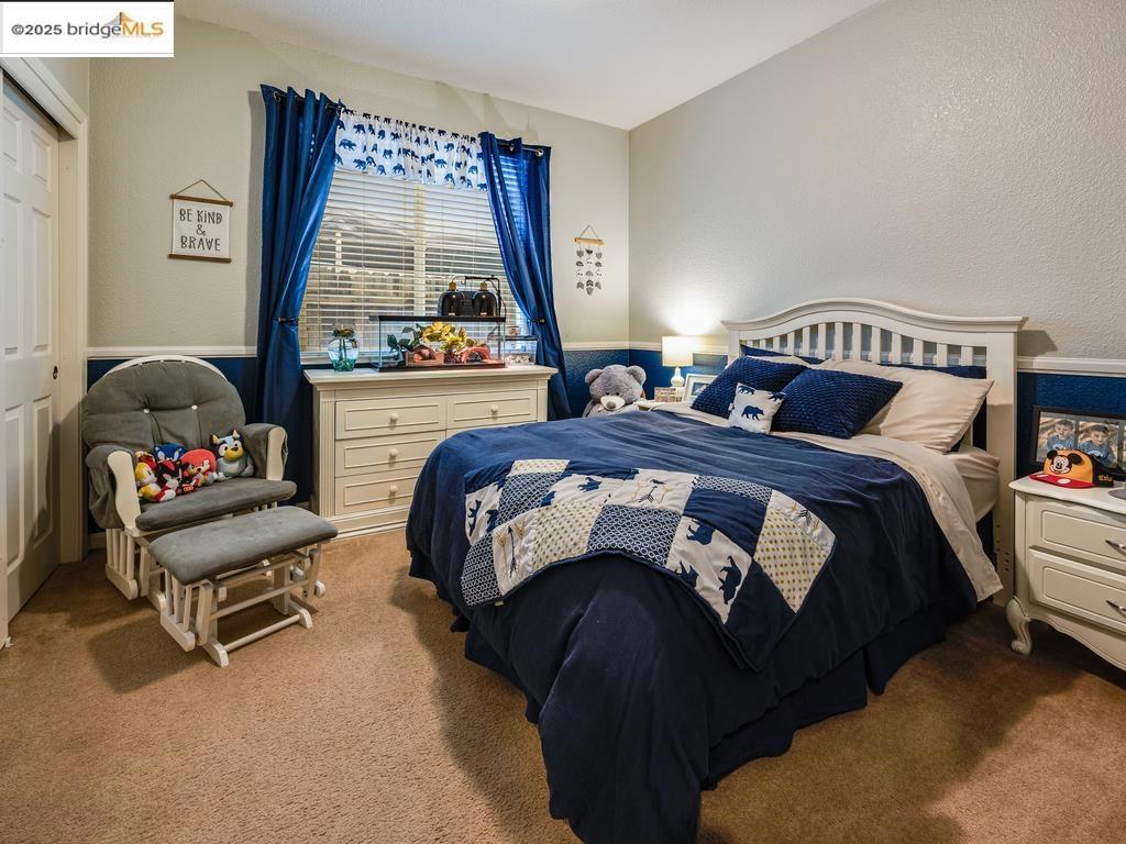 OAKLEY - Residential