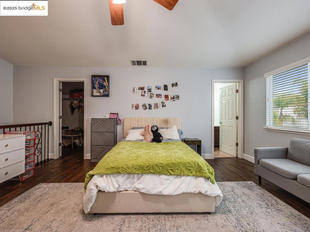 OAKLEY - Residential