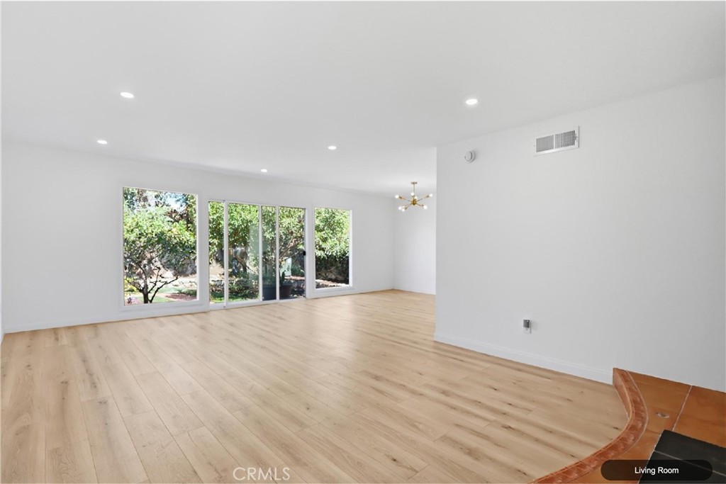 23316 Los Codona Ave.