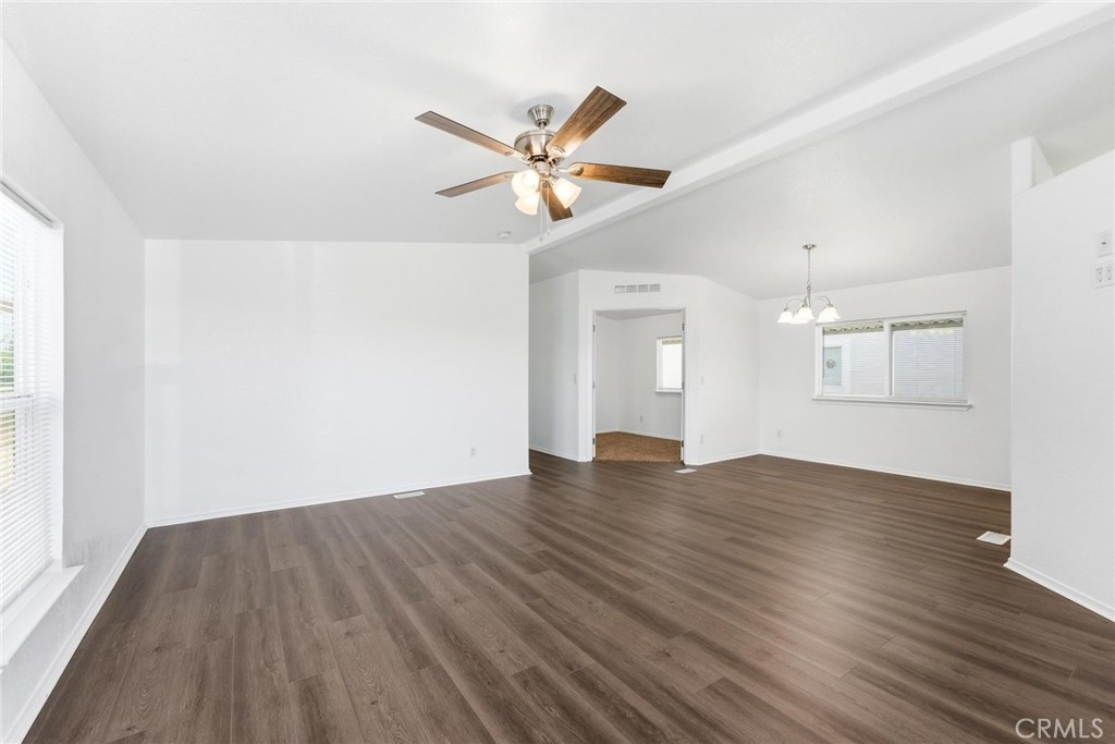 880 N Lake Street 49