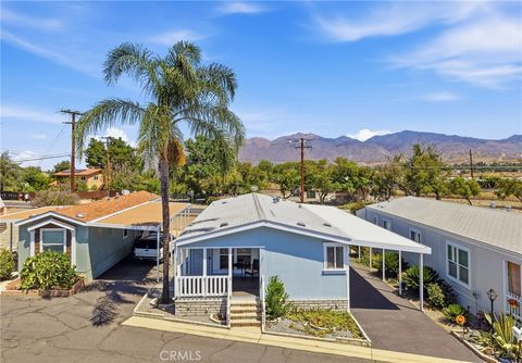 Photo of 880 N Lake Street #49, Hemet, CA 92544 (MLS # SW26113576)