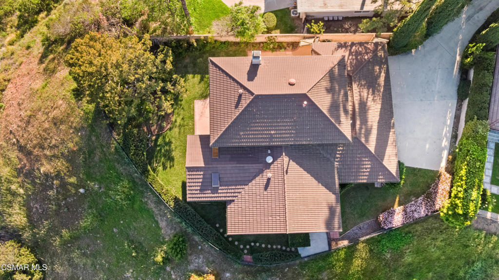 1642 Castlehill Court